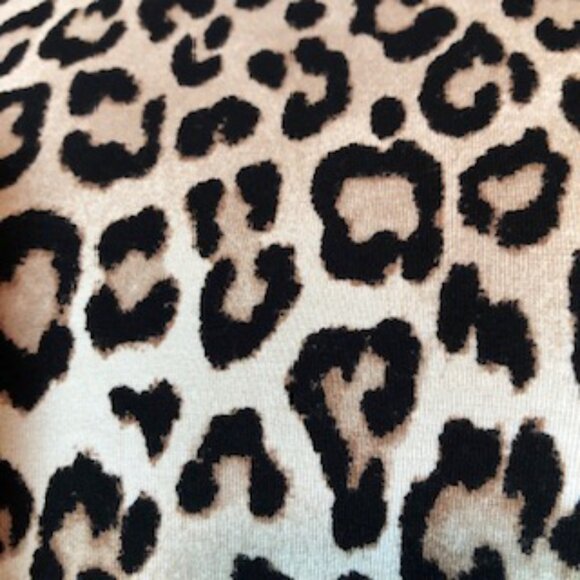 NWOT Chico's Leopard Cheetah Animal Print Top Long Sleeve Stretch 12-14 Large - Picture 3 of 7